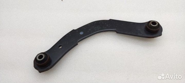 Рычаг поперечный задний Mitsubishi Outlander GF