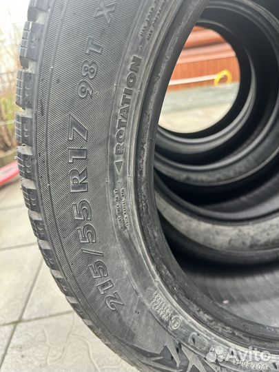 Nokian Tyres Hakkapeliitta 7 215/55 R17