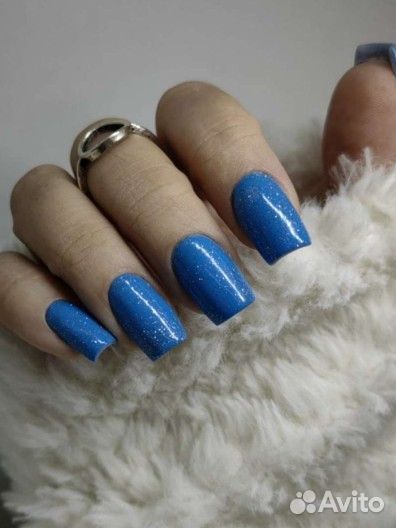 Модель на маникюр