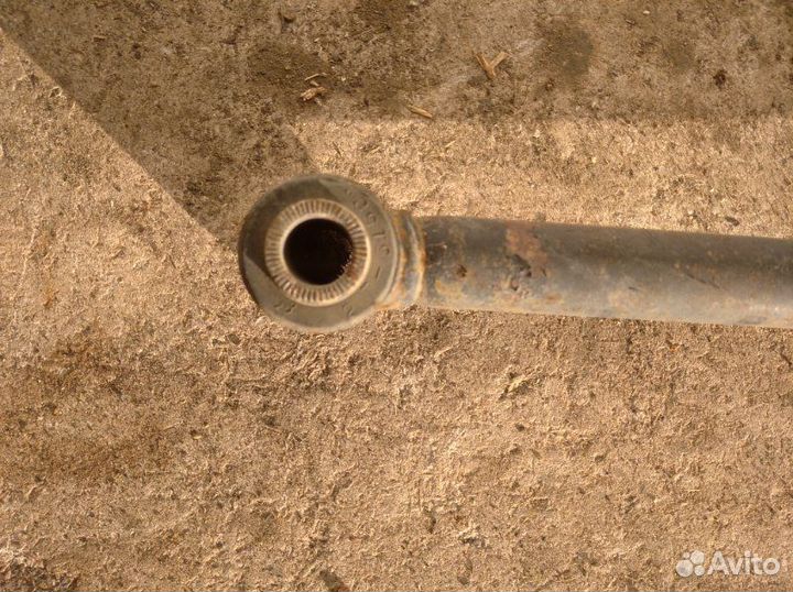 Рычаг задний левый Toyota Camry V30 2001-2006