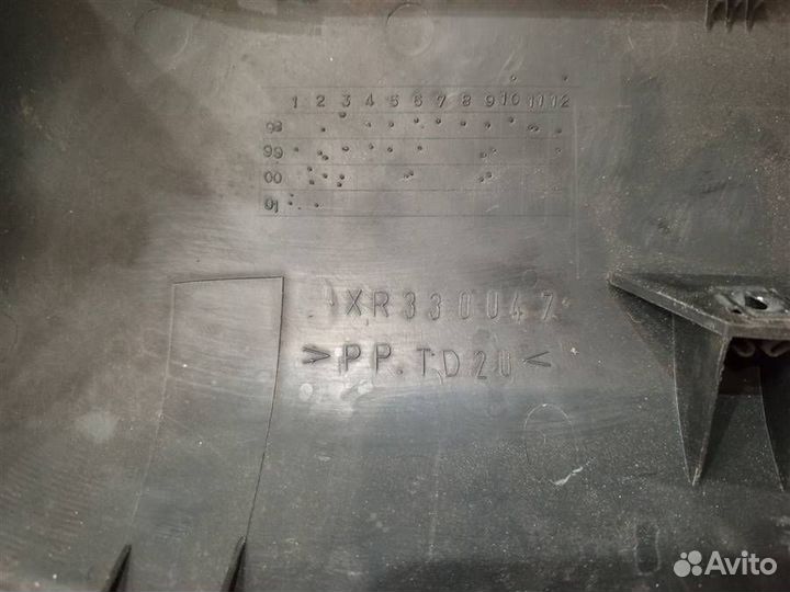 Накладка торпедо Mitsubishi Pajero iO 1998-2007