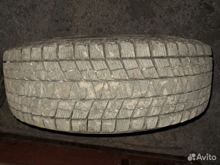 Комплект зимних колес на 16