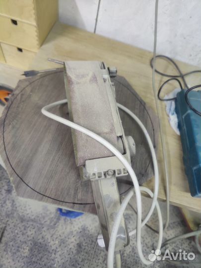 Ленточная (танковая) шлифмашина