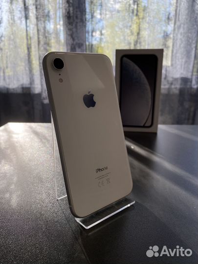 iPhone Xr, 64 ГБ
