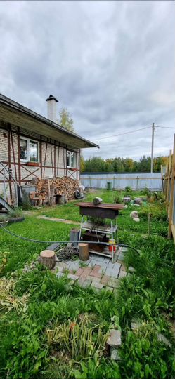 Дом 48 м² на участке 4 сот.