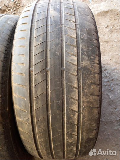 Bridgestone Alenza 001 245/50 R19