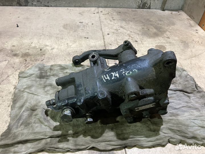 Рулевой редуктор BMW E38