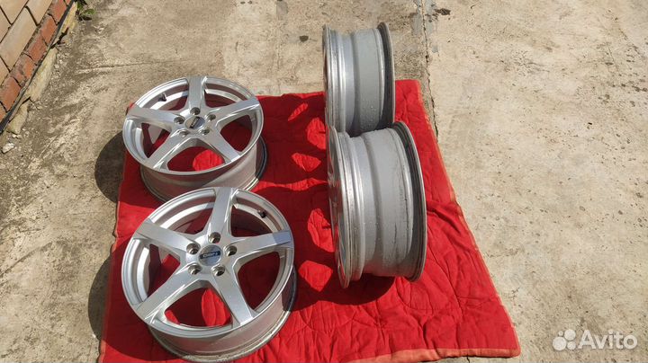 Литье r16 NEO 646