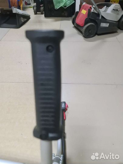 Триммер бензиновый бу