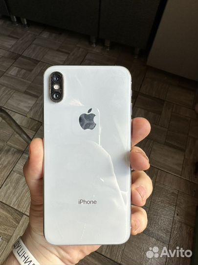 iPhone x 64gb