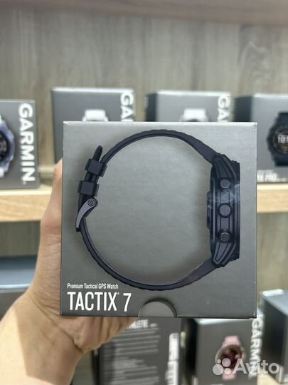 Garmin tactix 7 Standard с черным ремешком