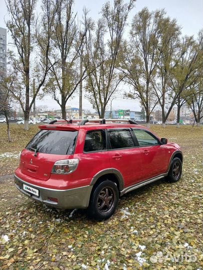 Mitsubishi Outlander 2.4 МТ, 2005, 200 000 км