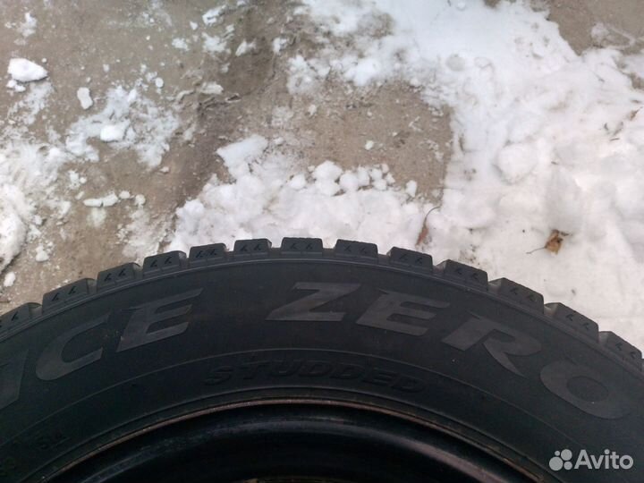 Pirelli Ice Zero 185/65 R15 98T