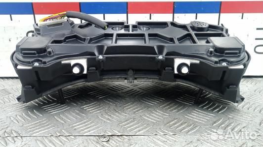 Щиток приборов toyota corolla E15 (UDN04IT01)