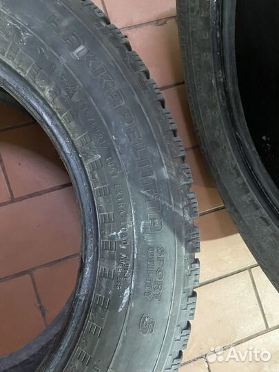 Nokian Tyres Hakkapeliitta 5 SUV 235/60 R17 106T