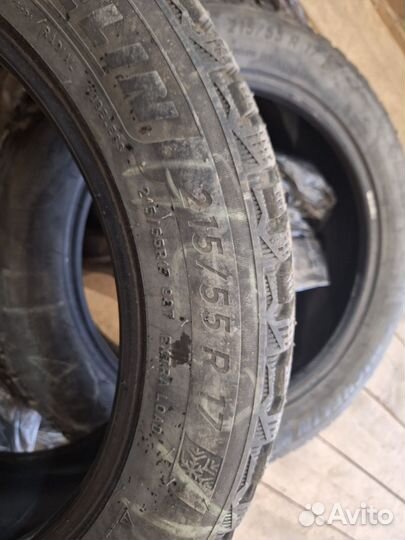 Michelin X-Ice North 4 215/55 R17