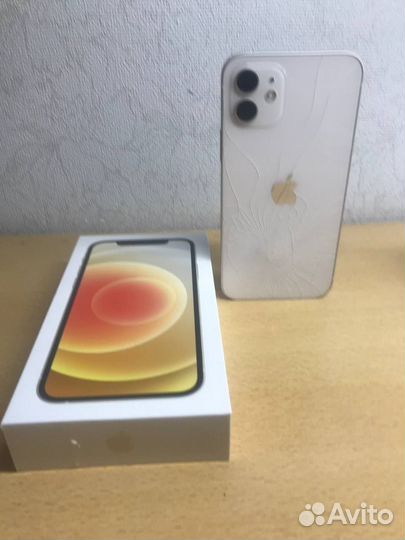 iPhone 12, 64 ГБ