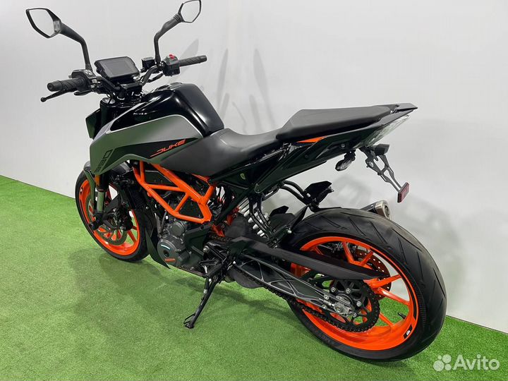 KTM 390 duke