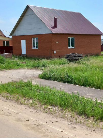 Дом 79,8 м² на участке 15 сот.