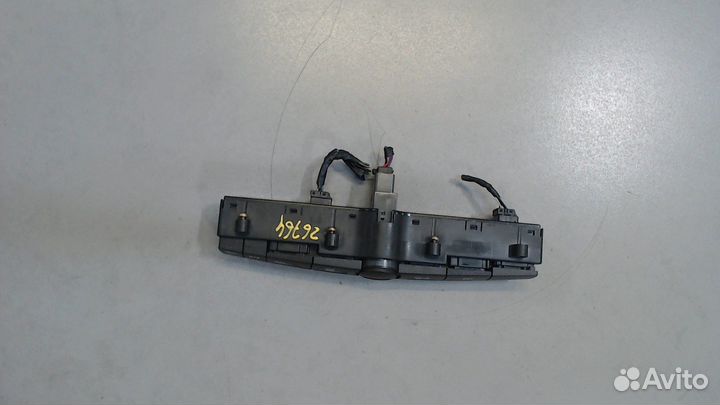 Кнопка аварийки SsangYong Rexton, 2006