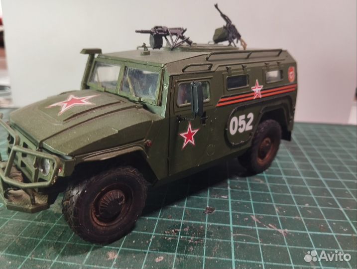 Модель Газ Тигр 1/35