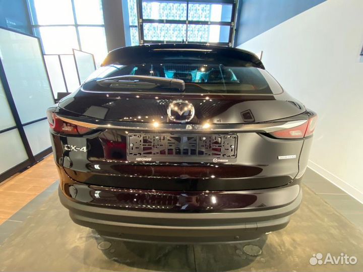 Mazda CX-4 2.0 AT, 2023