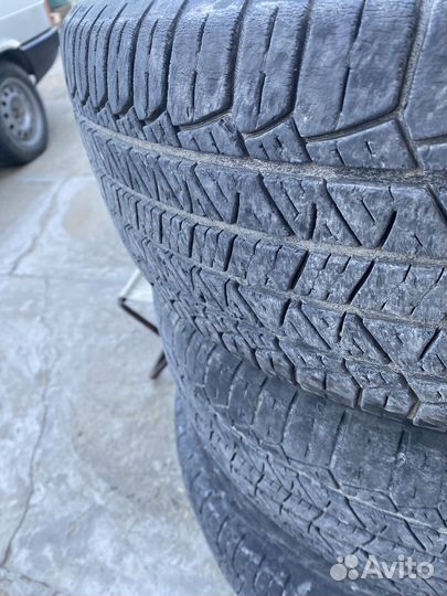 Yokohama Ice Guard Stud IG55 215/60 R17