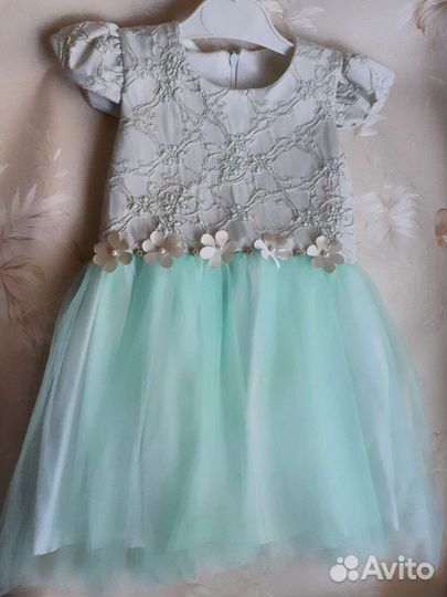 Детское нарядное платье 110