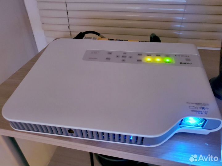 Лазерный LED проектор Casio XJ-A246 (60 часов )