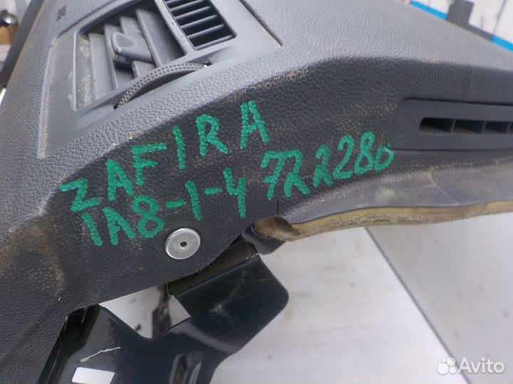 Б/У Б/У Торпедо Opel Zafira B 2005- 13206043 opel