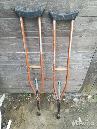 Костыли подмышечные