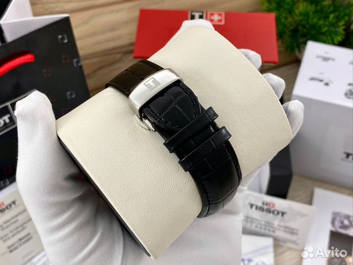 Часы мужские Tissot Couturier сапфировое стекло