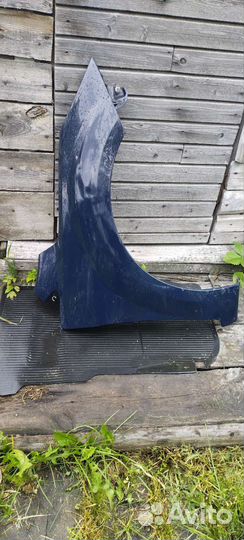 Крыло ford focus