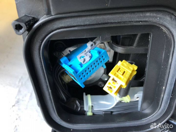 Фара левая правая Mercedes GLE w 166 w166 LED