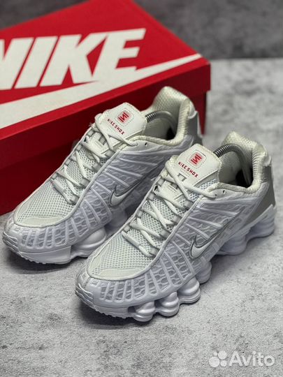 Кроссовки мужские nike shox