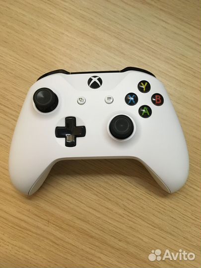 Геймпад Xbox ONE S оригинал