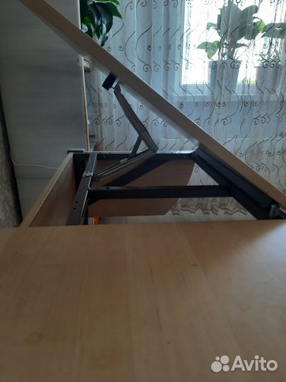 Растущая парта и стул бу