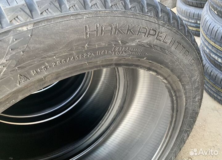 Nokian Tyres Hakkapeliitta 10p SUV 285/45 R22