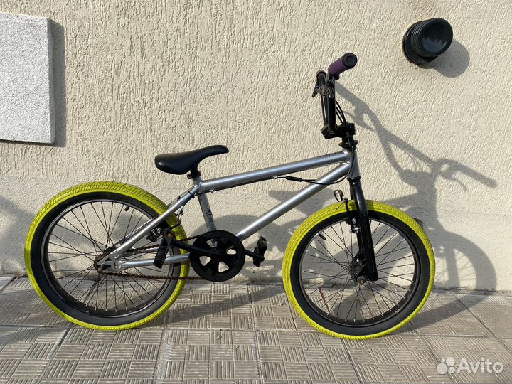 Велосипед btwin bmx wipe 520