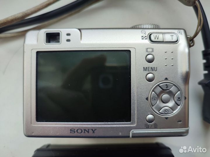 Компактный фотоаппарат sony