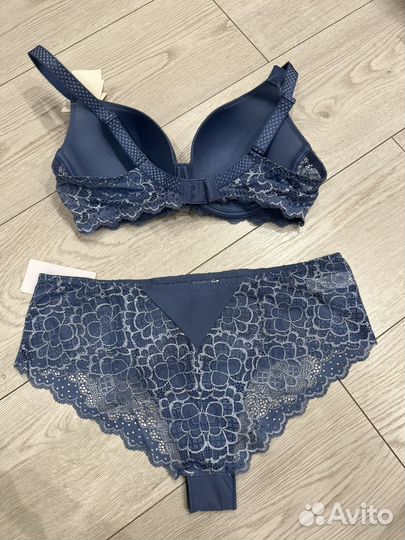 Комплект нижнего белья simone perele