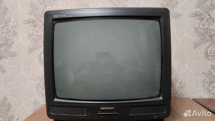 Продам телевизор sharp