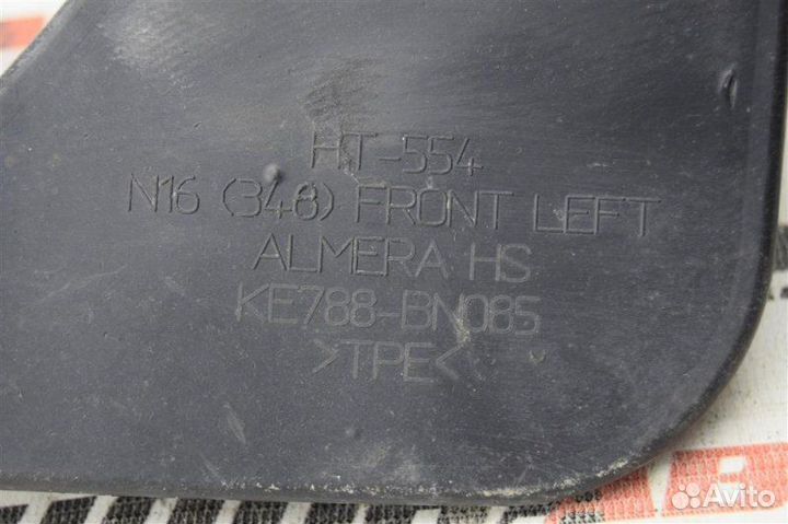 Брызговик передний левый Nissan Almera N16 хэтчбек