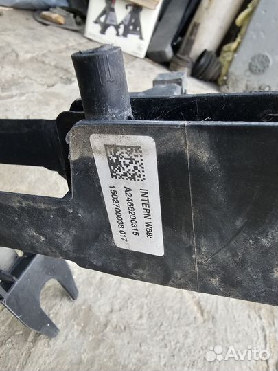 Рамка радиаторов (панель передняя) Mercedes Benz