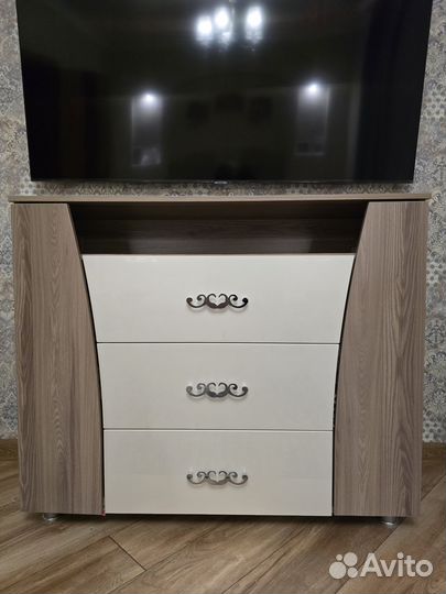 Шкафы и комоды