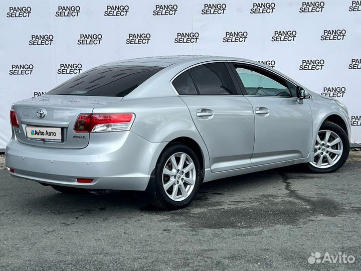 Toyota Avensis 1.8 МТ, 2011, 72 000 км