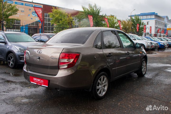 LADA Granta 1.6 МТ, 2016, 188 000 км
