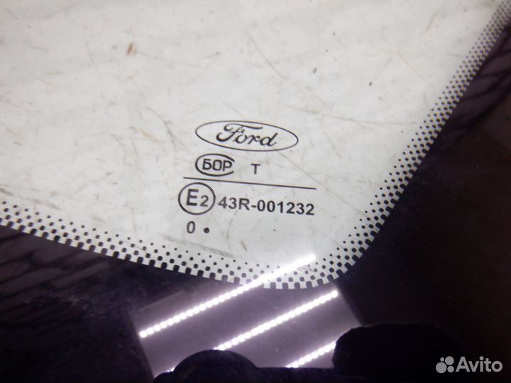 Стекло кузовное глухое Focus 2 рест