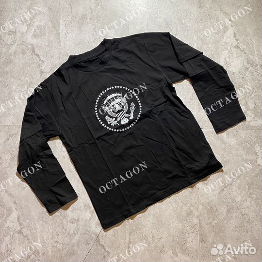 Лонгслив Donda