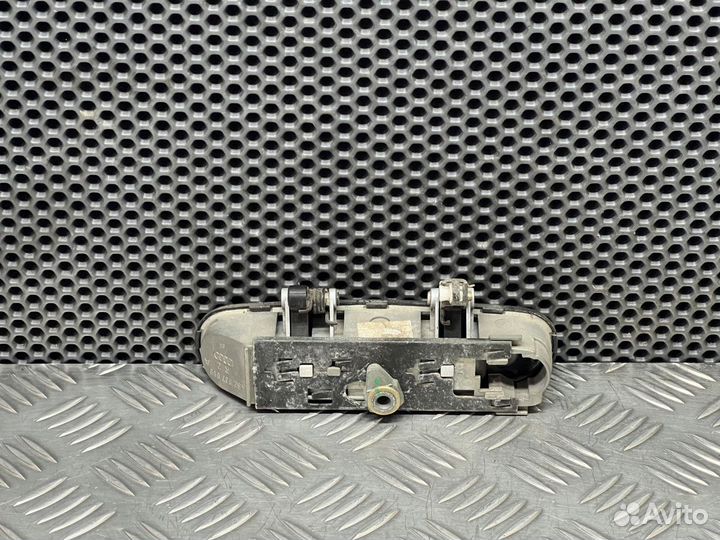 Ручка двери Audi A6 C5